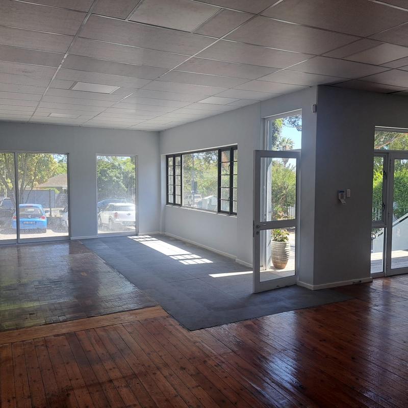 To Let commercial Property for Rent in Walmer Eastern Cape